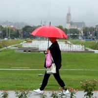 Građane u Zagrebu dočekalo kišovito i hladno jutro