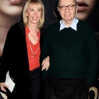 Neil Simon sa suprugom Elaine Joyce