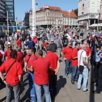 Radnici Uljanika i 3. maja okupljaju se na Trgu bana Jelačića uoči prosvjeda