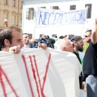 Radnici Uljanika i 3. maja održali prosvjedni skup ispred Banskih dvora
