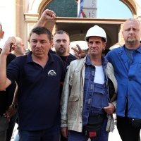 Radnici dolaze na sastanak s premijerom Andrejom Plenkovićem