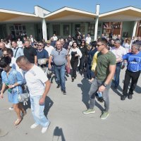 Četiri autobusa članova HDZ-a krenulo je za Zagreb na sastanak s premijerom