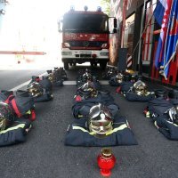Zagrebački vatrogasci odali su počast svojim kolegama poginulim na Kornatima