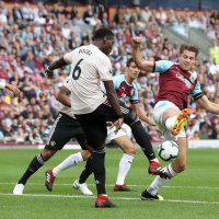 Burnley (James Tarkowski) - Manchester United (Paul Pogba)
