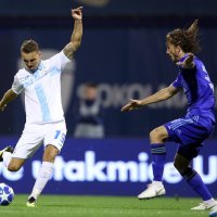 Dinamo - Rijeka, Pavelić pokušava proći pored Šunjića