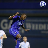 Dinamo - Rijeka, Theophile-Catherine u skoku