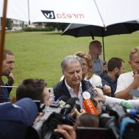 Milan Bandić na poprištu budućeg spomenika Franji Tuđmanu