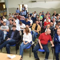 Okupljanje SDP-ovih pobunjenika u Kamanju