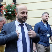 Gordan Maras obratio se medijima ispred Gradske skupštine