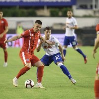 Josip Juranović u duelu