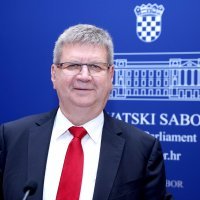 Mirando Mrsić održao konferenciju na temu 'Kako je Pavić ukrao mirovine?'