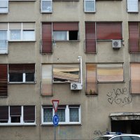 Zagreb: Dijete je palo s balkona u zgradi u Ulici Božidara Adžije