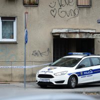 Zagreb: Dijete je palo s balkona u zgradi u Ulici Božidara Adžije