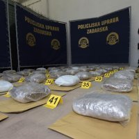 PU Zadarska zapljenila je 52 kg marihuane
