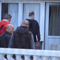 Ispred obiteljske kuće u Dubravi došlo je do pucnjave iz vatrenog oružja