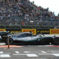 Lewis Hamilton (VB), Valtteri Bottas (FIN)