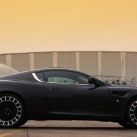 Aston Martin DB9