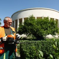 HDLU, Trg žrtava fašizma, džamija