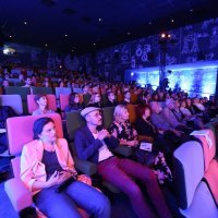 Publika pred sam očetak otvorenja