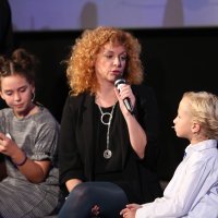 Lana Mandić, gošća iznenađenja Nina Violić, voditelj iznenađenja Patrik Ton