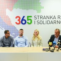Marin Rozić, Roko Gruja, Ivan Katanušić, Natalija Prica Oreški, Milan Bandić, Nenad Predovan.