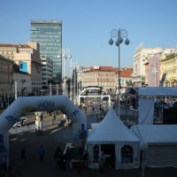 Okupljanje natjecatelja uoči 27. Zagrebačkog maratona