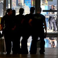 Policijska  intervencija na kolodvoru u Koelnu