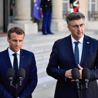Emmanuel Macron i Andrej Plenković
