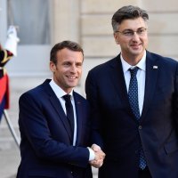 Emmanuel Macron i Andrej Plenković