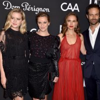 Ava Phillippe, Reese Witherspoon, Natalie Portman i Benjamin Millepied