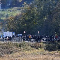 Migranti koji se nalaze u BiH probili su kordon i krenuli prema Hrvatskoj