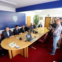 Konferencija policije o zapljeni droge u akciji Pollos