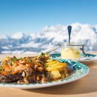 Ski amadÇ MadeMyDay_4Peek_Drinks&Nibbles_Tour