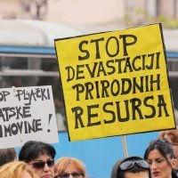 Ispred ureda Hrvatskih šuma održan prosvjed Živog zida