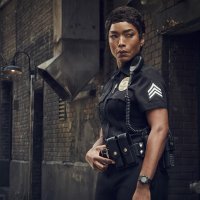 911-s2_11-Angela-outdoor_1985r