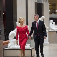 Češki premijer Andrej Babiš sa suprugom Monikom Babišovom