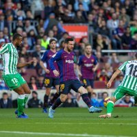 Barcelona (Leo Messi) - Real Betis (Andres Guardado)