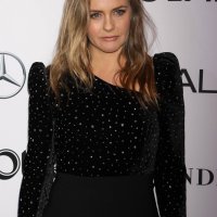 Alicia Silverstone