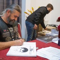 Otvorena izložba ratnog stripa i ilustracija Nenada Barinića