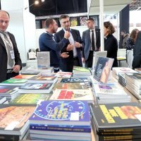 Premijer Plenković obišao Interliber 41. Međunarodni sajam knjiga i učila