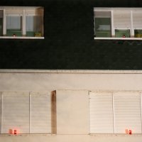 Paljenje svijeća ispred Opće bolnice Vukovar uoči Dana sjećanja na žrtvu Vukovara