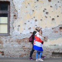 Križni put - Kolona sjećanja na putu prema Memorijalnom groblju