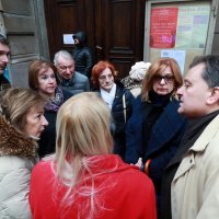 Članovi ravnateljstva HGZ-a održali konferenciju na ulici jer im je ravnatelj zabranio ulaz u zgradu