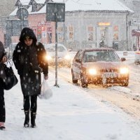 Gusti snijeg počeo padati u ranim jutarnjim satima