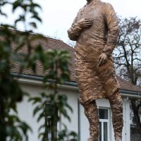 Spomenik Franji Tuđmanu u Zagrebu