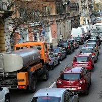 Gužva u prometu zbog zatvorene Adamićeve ulice nakon urušavanja skele