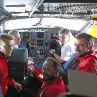 Zlatni tenisači u avionu na putu prema Zagrebu