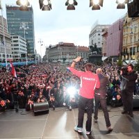 Zlatne tenisače na glavnom Trgu dočekale tisuće navijača