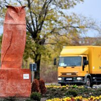 Skulptura sove u Kikindi