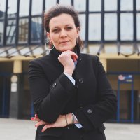 Dr. Ivana Mikolašević